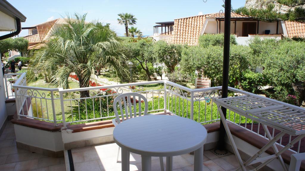 Le Roccette Mare Beach Hotel & Restaurant Tropea Zimmer foto